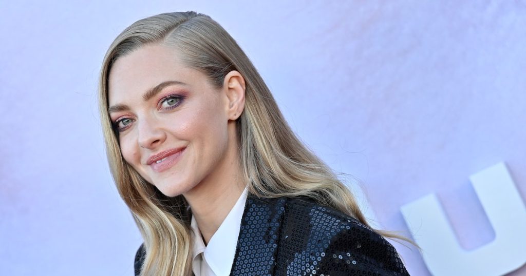 Amanda Seyfried Says She Felt Pressured To Do Nude Scenes At