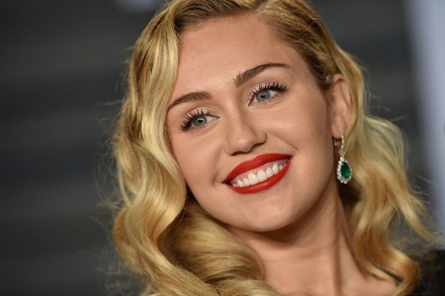 Netflix Black Mirror Season 5 to Cast Miley Cyrus