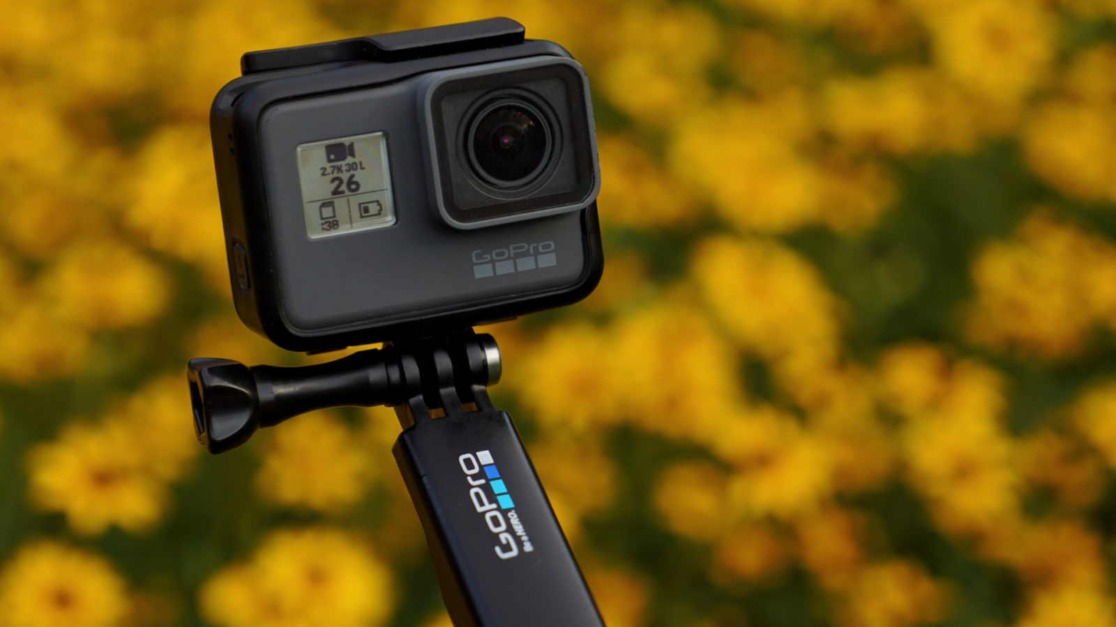 GoPro Hero 8 to feature monochromatic display, almost same price point ...