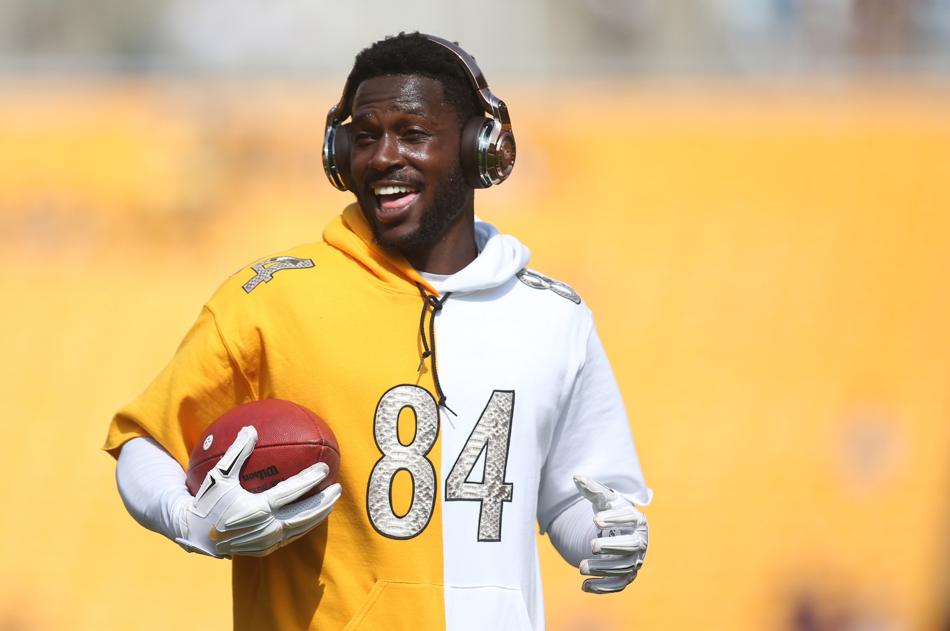 NFL: Antonio Brown Retirement Status Over Helmet Controversy Confirmed