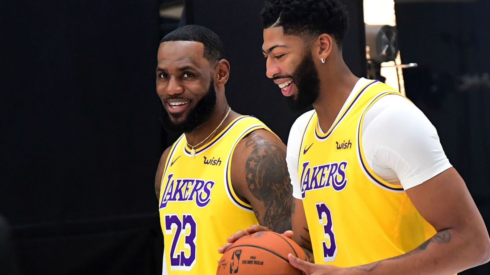 NBA Rumors: Lakers Taking Huge Risk Trading Every Team Player Except ...