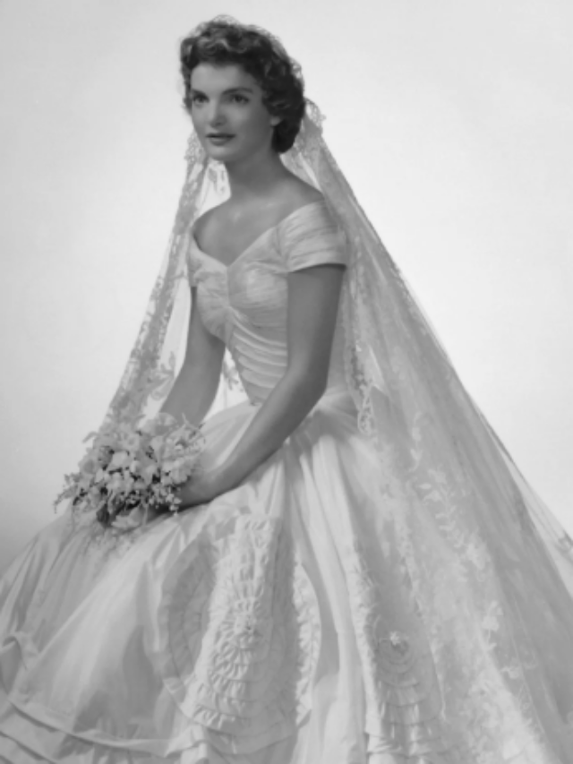 Jackie Kennedy's Wedding Dress Miracle