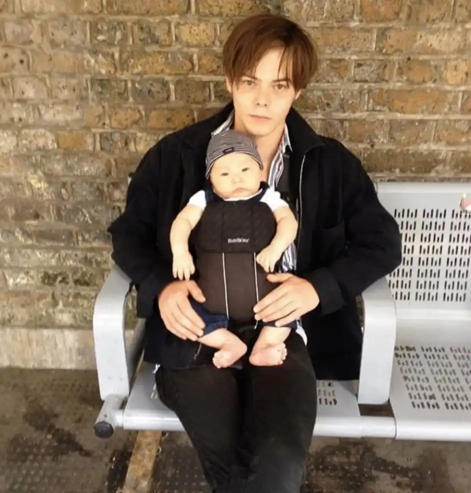 Who Is Archie Heaton? Everything To Know About Charlie Heaton's Son