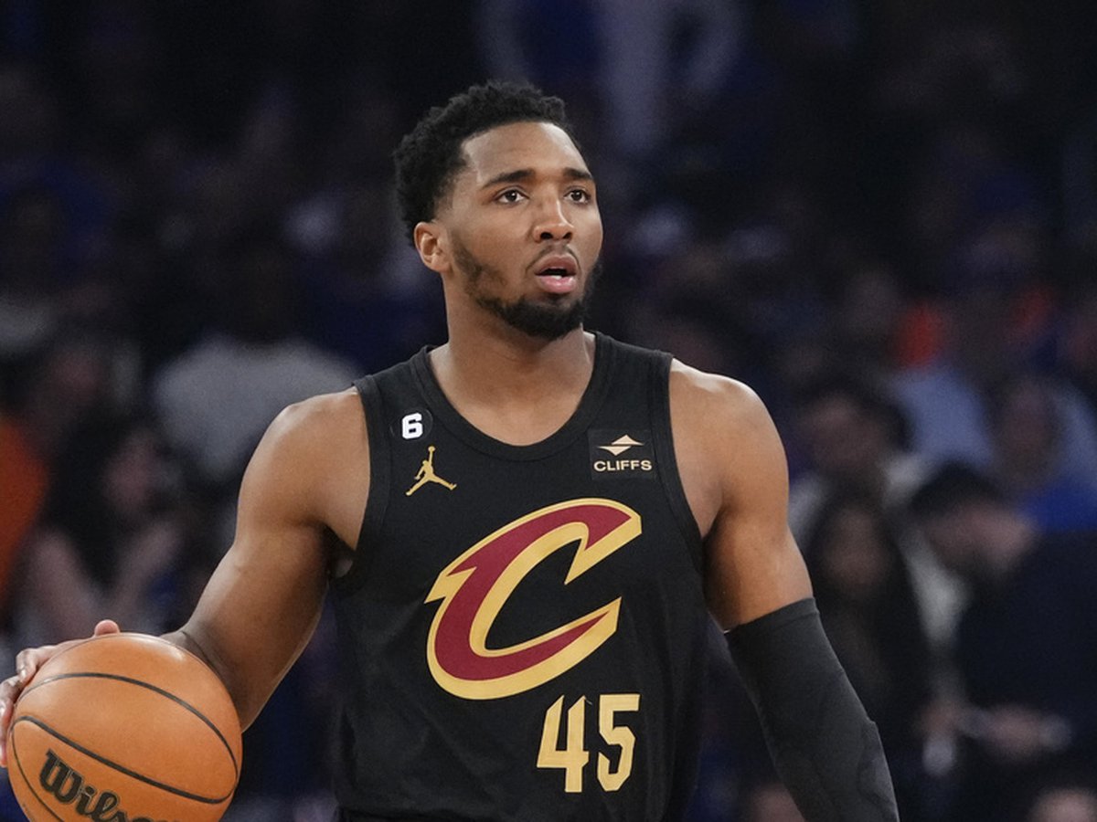 Toronto Raptors to Acquire Cleveland Cavaliers' Donovan Mitchell in a Bold Move