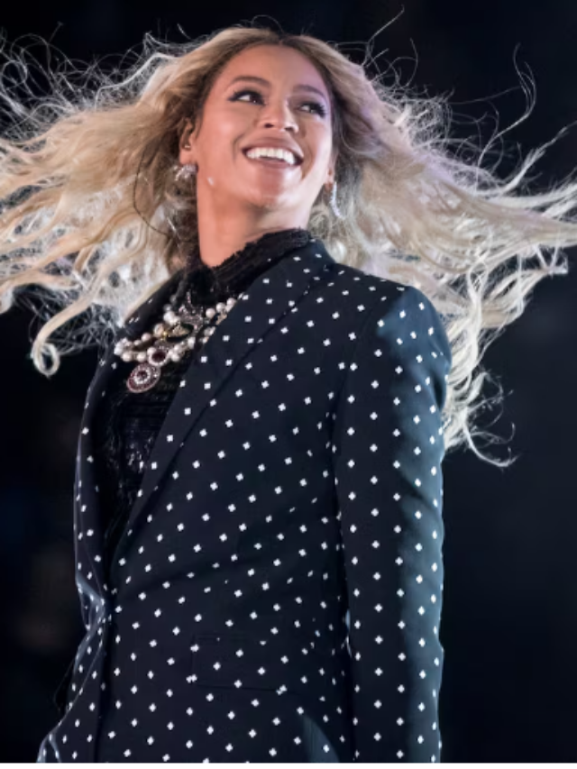 Late-Night Ferry for Beyoncé