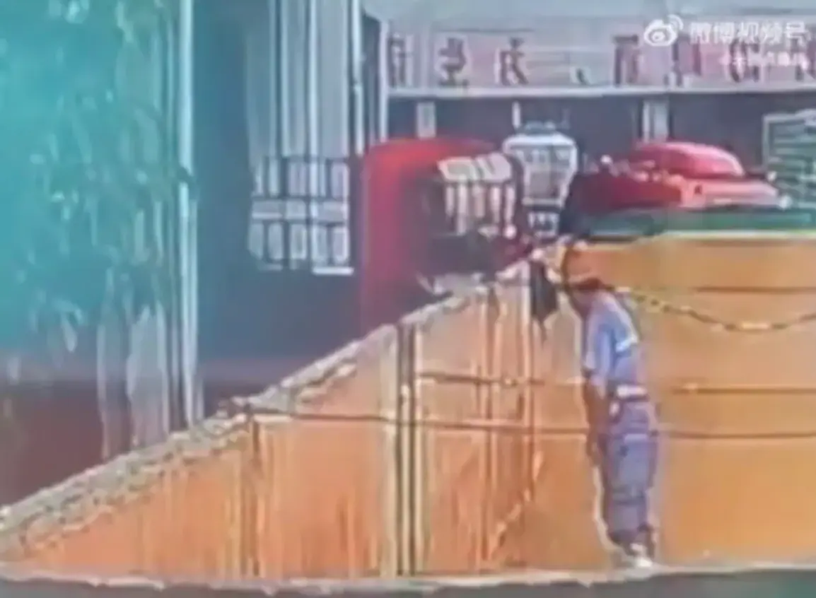 Worker Captured On Camera Urinating Into A Tank At the Chinese Tsingtao Beer Factory