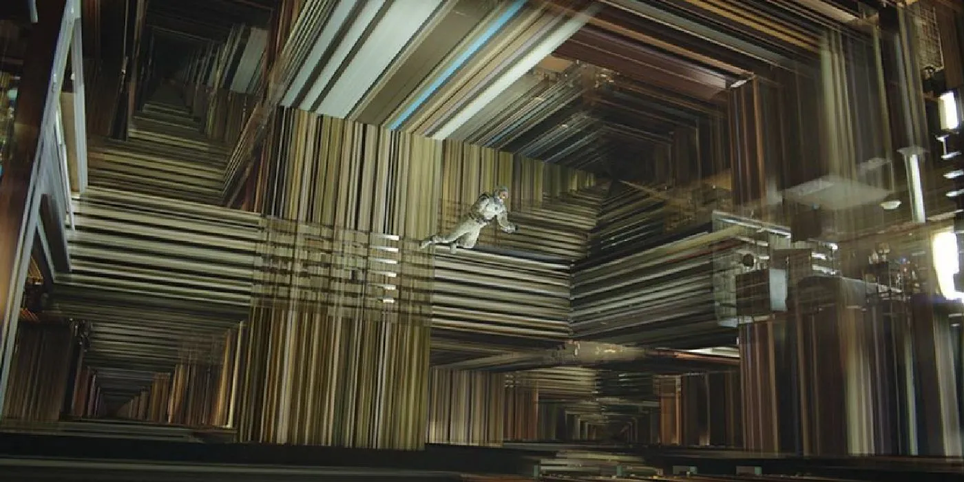 Why Interstellar Still Looks Awesome: Cinematographer Spills on Filming in Real Locations and That 'Love' Twist