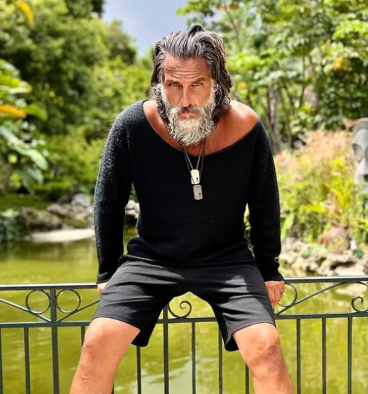 Meet Ilan Tobianah - The Guy Who Looks Like Zeus