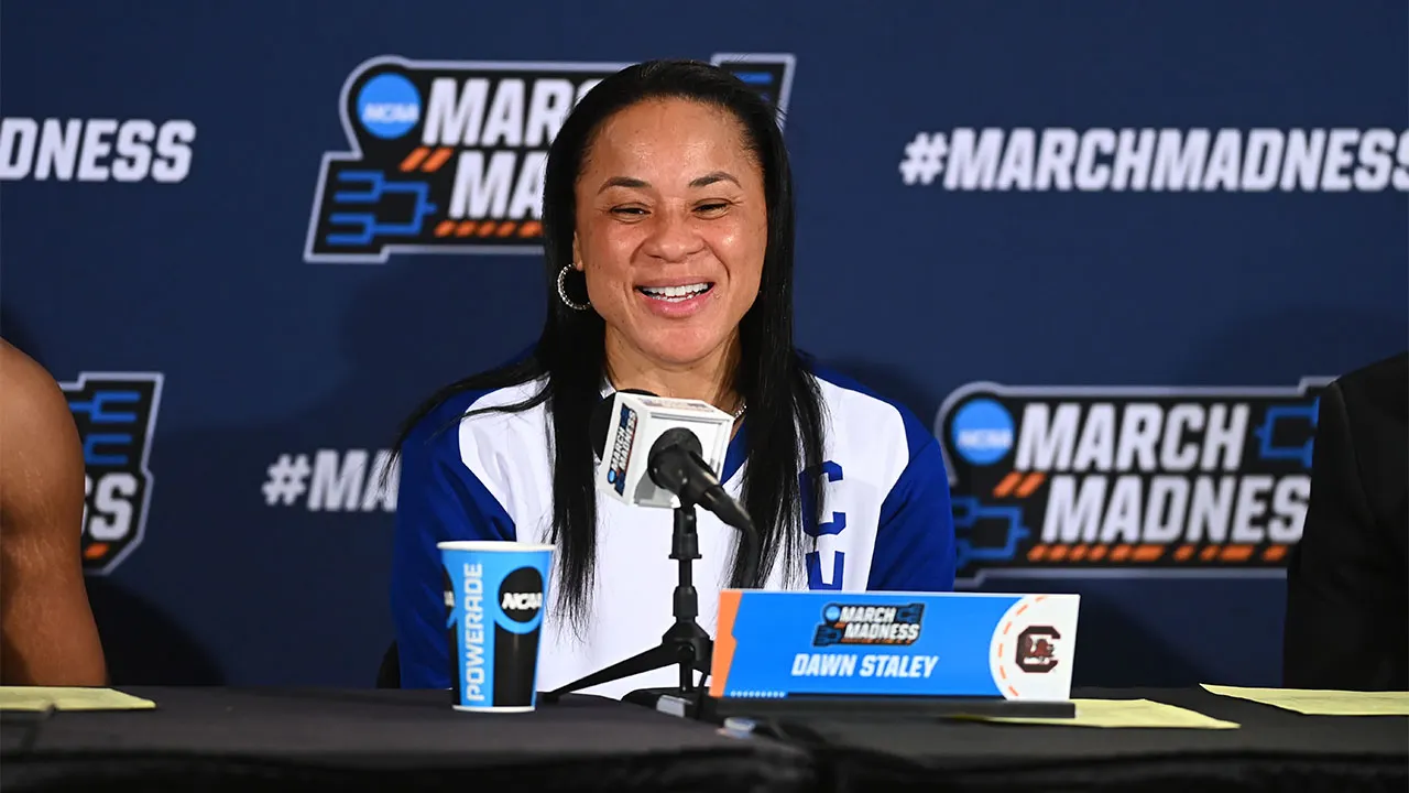 Dawn Staley basketball coach