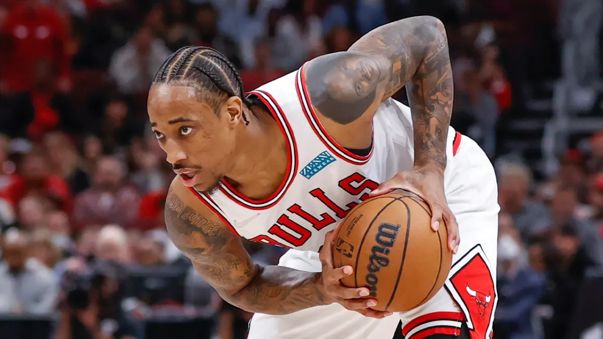 DeMar DeRozan's Future with the Bulls: A Tantalizing NBA Prospect