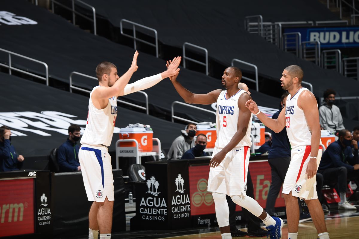 Rising to the Challenge: How the Clippers' Defense Could Steer Them to NBA Glory This Season