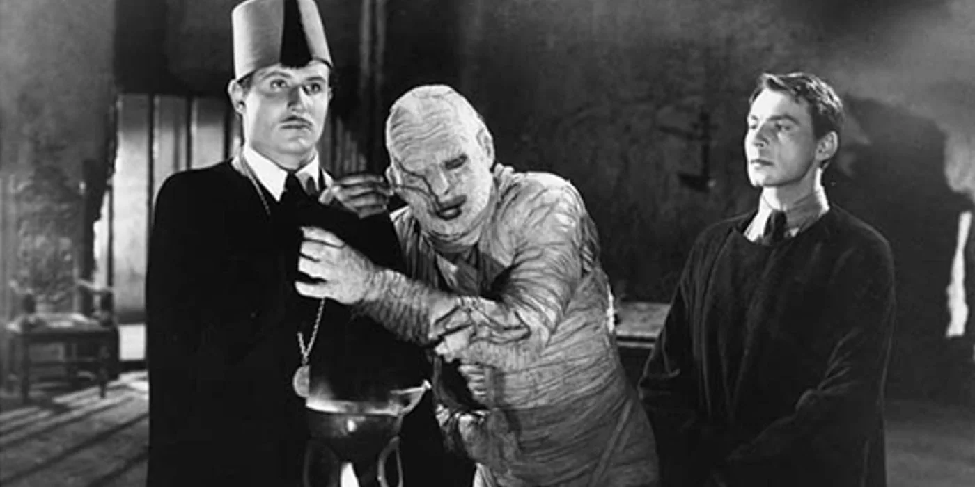 Ultimate Guide to Universal Classic Monster Movies: Watch Every Film in Order & Unearth Hidden Gems!