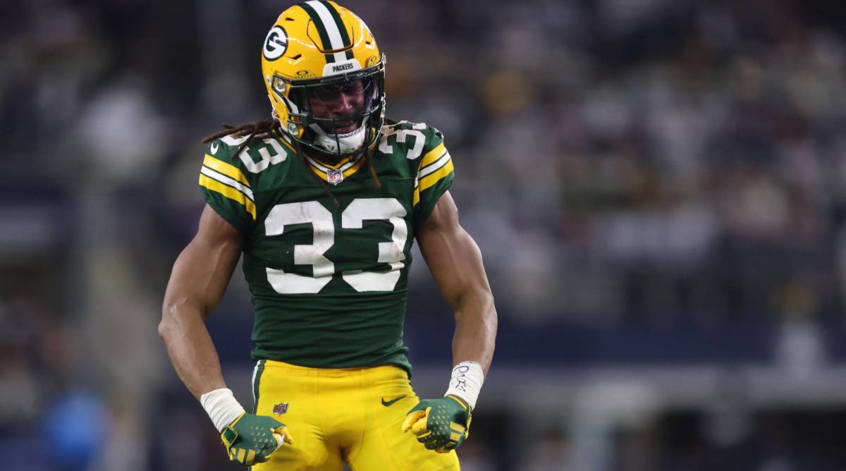 Aaron Jones Swaps Green Bay for Minnesota How the NFL's Latest Move Shakes Up the Vikings' Game Plan--