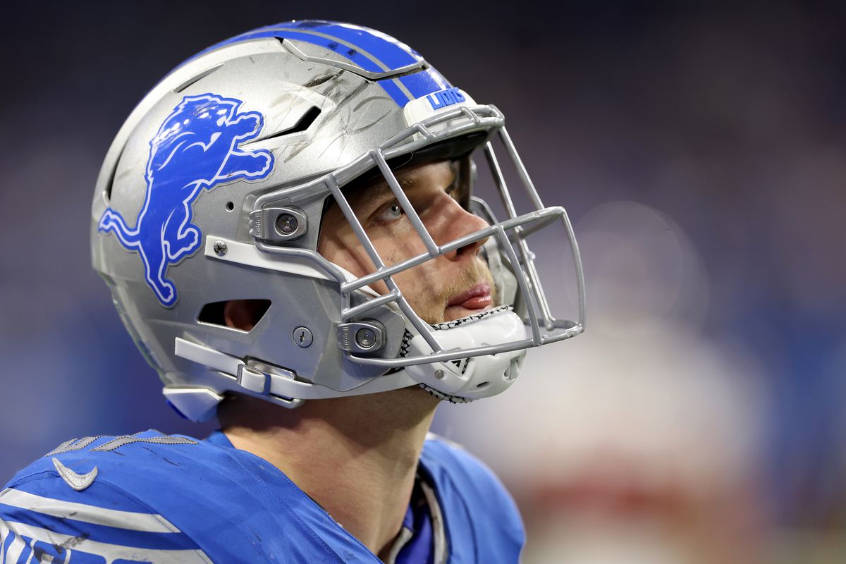 Lions Secure Game-Changing Cornerback in Bold Trade with Buccaneers A Strategic Move Analyzed