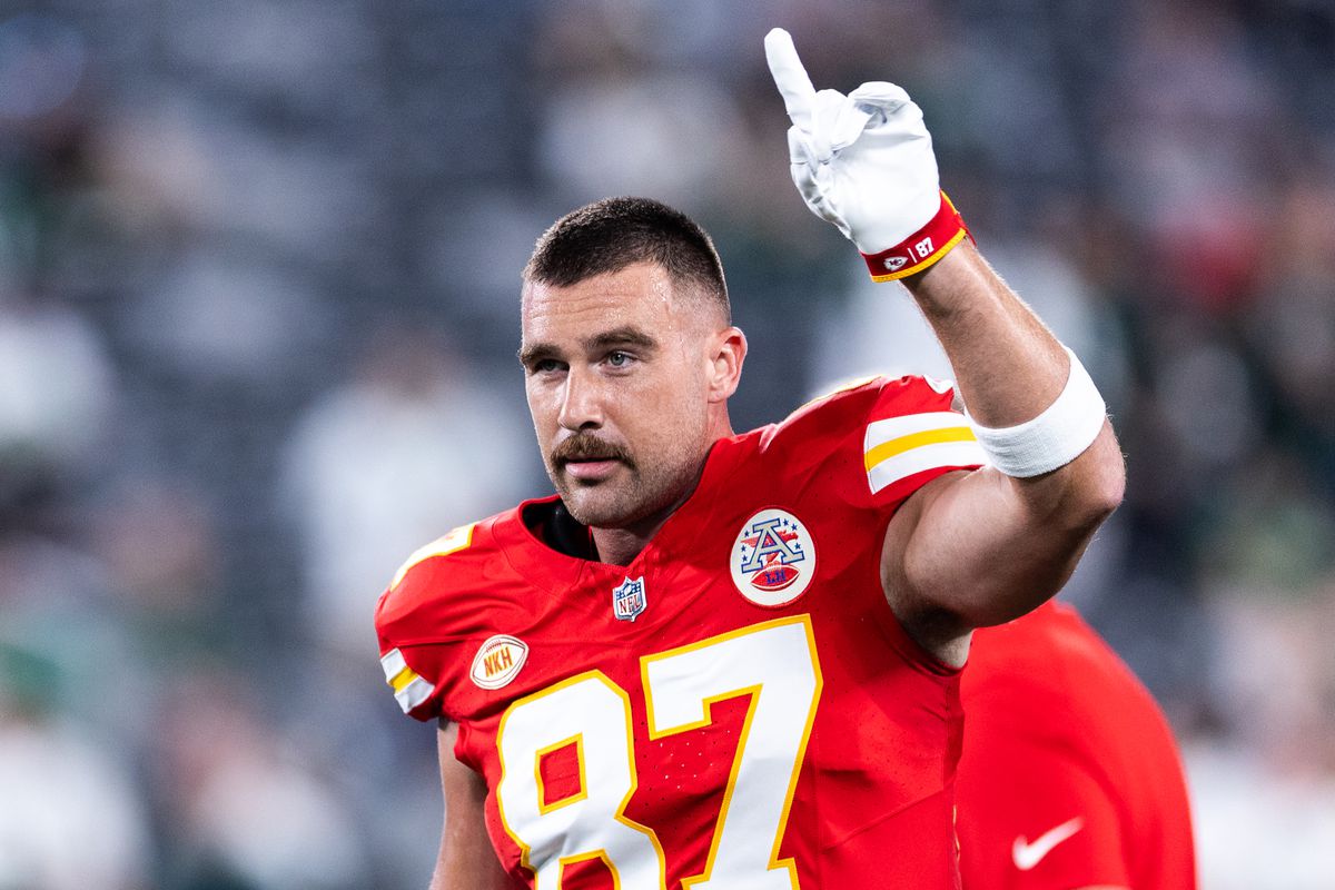 Travis Kelce Contemplates Retirement Amid NFL Legends' Departures.