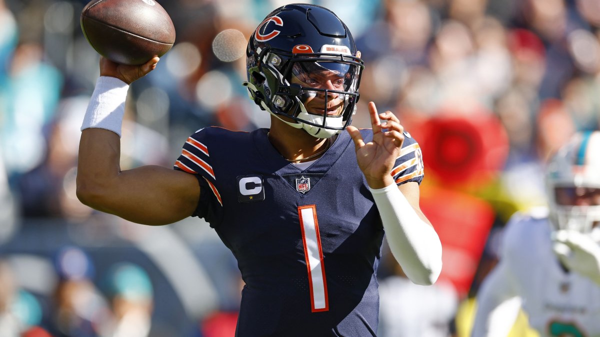 Chicago Bears' Big Decision Will the Next No. 1 Draft Pick Quarterback Break the Curse or Continue the Trend----