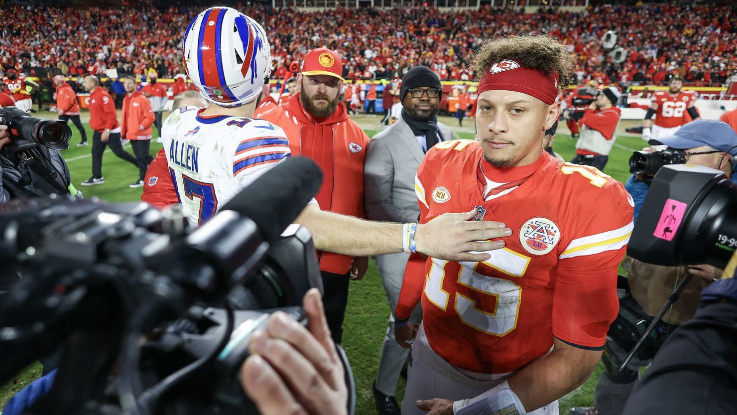  Kansas City Chiefs Face Uncertain Future at Arrowhead Stadium Amidst Stadium Debacle