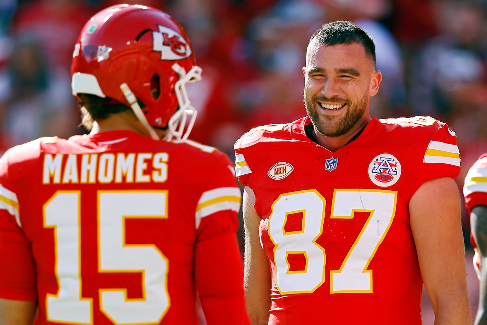 Travis Kelce Sets New NFL Record: Signs Massive $34M Deal to Become Top-Paid Tight End