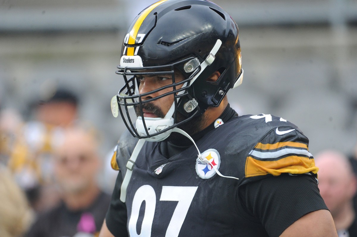  A Stalemate in Steel City Cameron Heyward's Contract Standoff with the Steelers