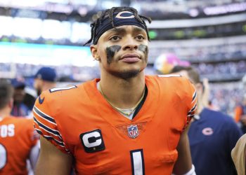 NFL News: Pittsburgh Steelers' Bold Move, Trading Justin Fields to Las Vegas Raiders Could Spark a $70,000,000 Gamble