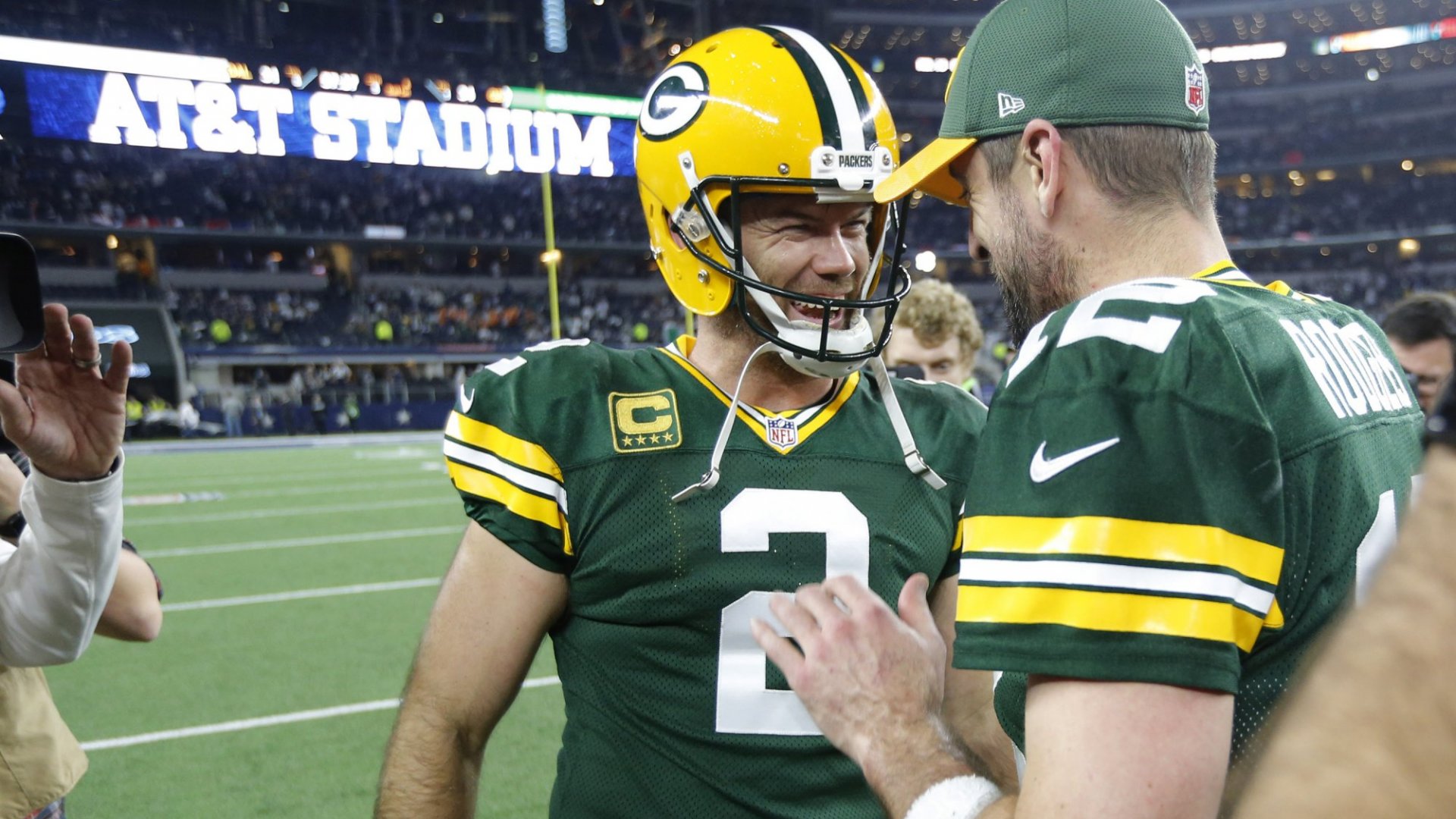 Aaron Rodgers Defends Off-Field Passions, Stresses Team Cohesion Amid Jets’ Upcoming Season
