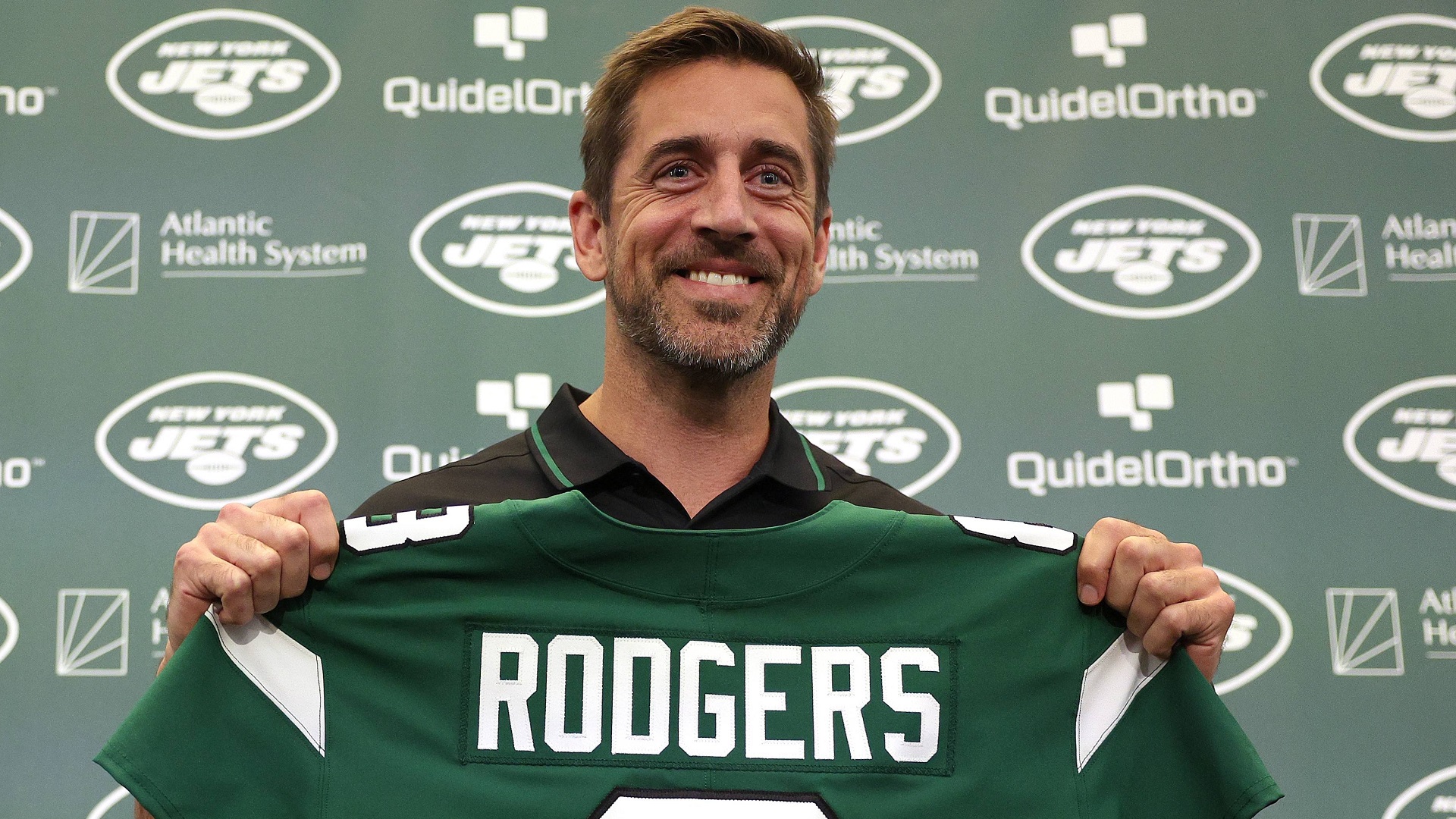 NFL News: Aaron Rodgers Faces Career-Defining Season With New York Jets Amid Pressure From Jordan Love