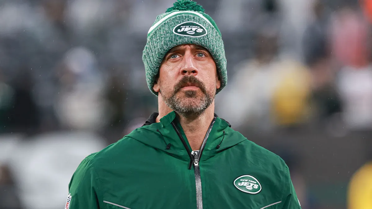 Aaron Rodgers Faces Career-Defining Season with the New York Jets Amid Pressure from Jordan Love