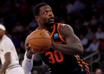 New York Knicks To Put Hold On Julius Randle's $45,000,000 Contract Extension?