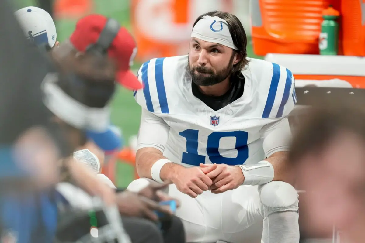 Antonio Pierce Signals Which QB Will Lead the Raiders Gardner Minshew vs. Aidan O’Connell