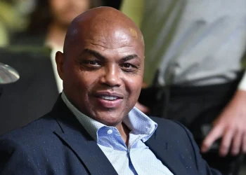 Charles Barkley’s Unexpected Love Affair With Hockey and Getting Trained From Analysts