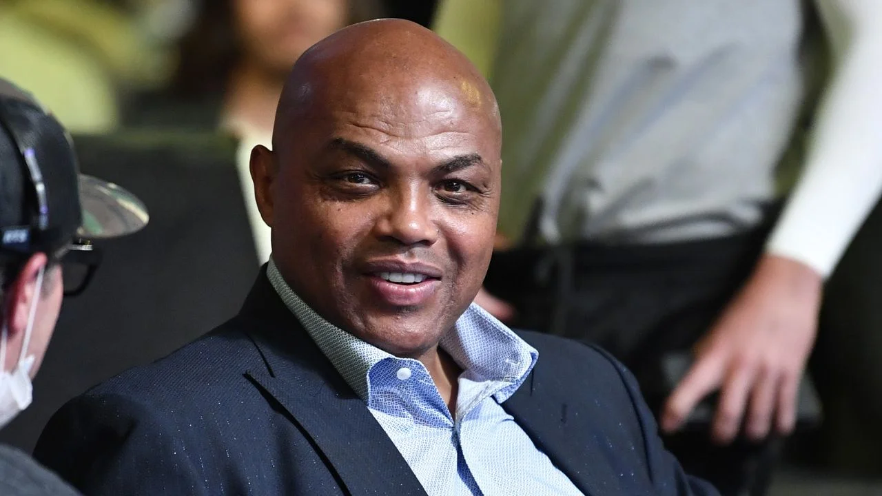 Charles Barkley’s Unexpected Love Affair With Hockey and Getting Trained From Analysts