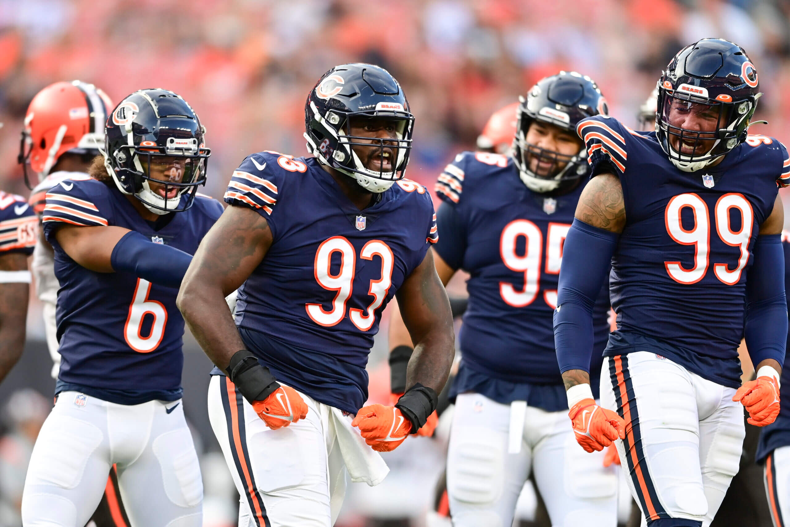 NFL News: Chicago Bears Revolutionize Play Exciting Strategy, and Rising Star Caleb Williams Set to Ignite NFL 2024 Season