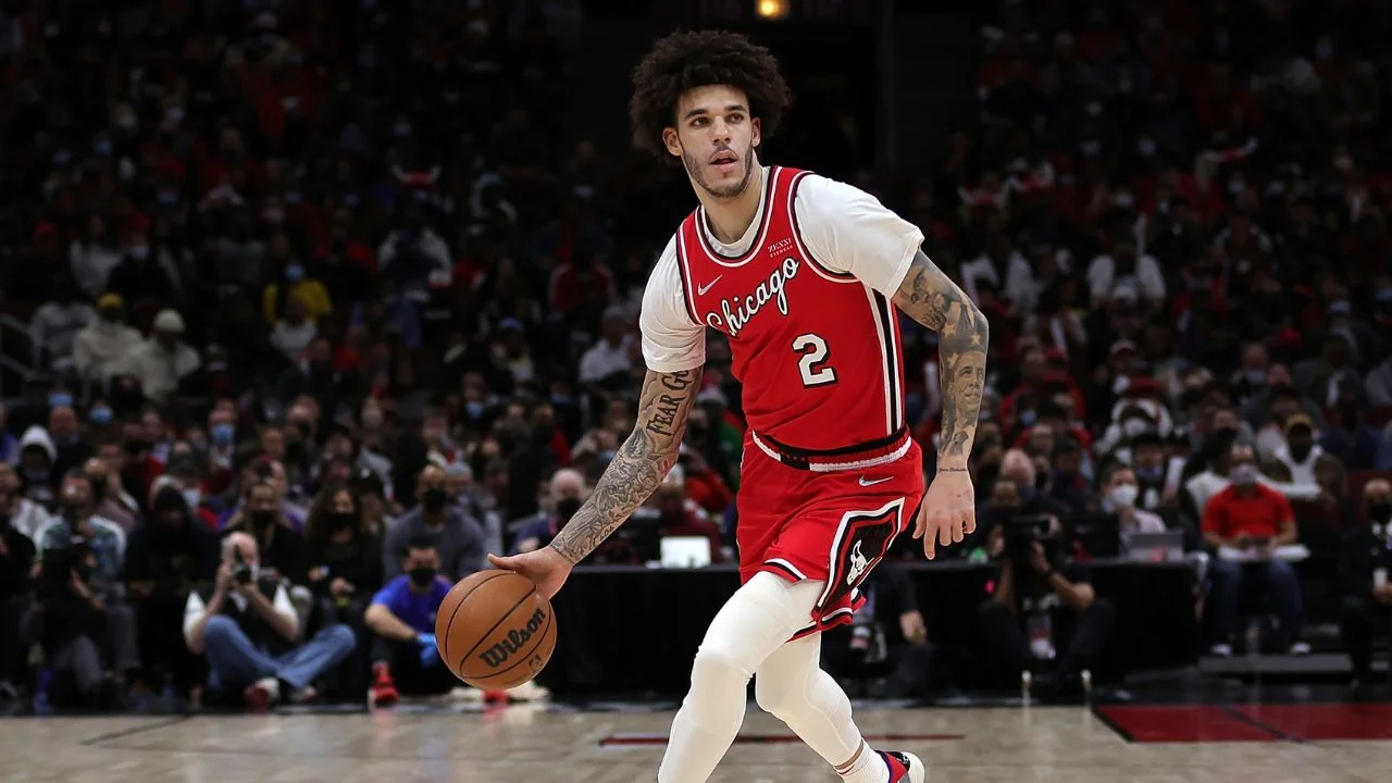 Chicago Bulls’ Lonzo Ball Makes an Unbelievable Comeback: How Is His Return Going to Impact the Team?