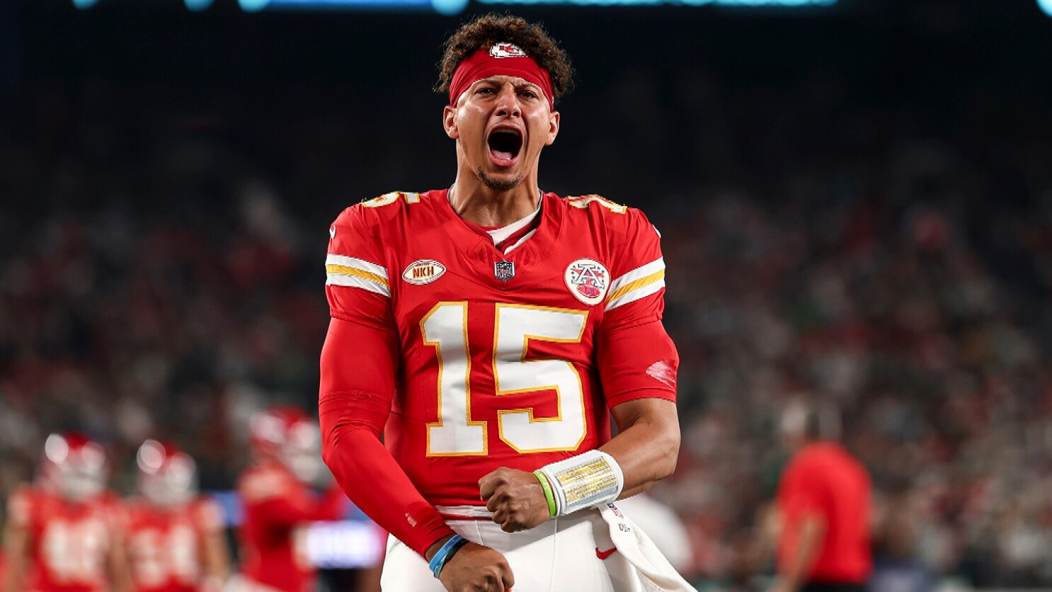 NFL News: Kansas City Chiefs’ Patrick Mahomes Face $10,000,000 Challenge, Baltimore Ravens and Cincinnati Bengals in Early Season Gauntlet