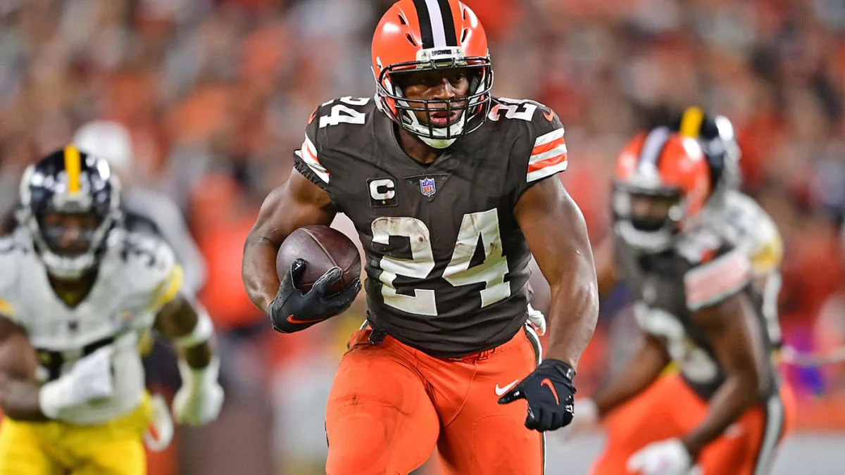 Cleveland Browns Gear Up for Nick Chubb's Return A Glimpse into His Road to Recovery