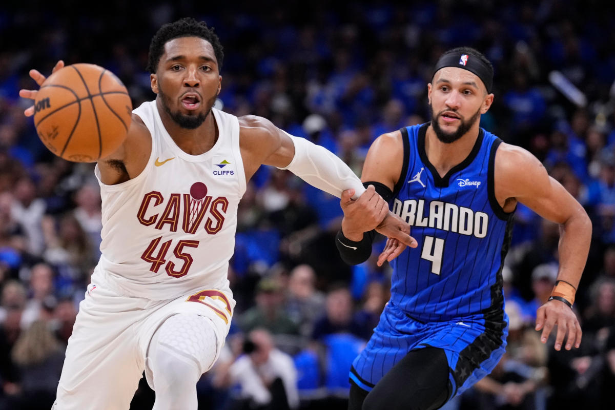 NBA News: Will Donovan Mitchell Stay With The Cleveland Cavaliers if Coach Changes?