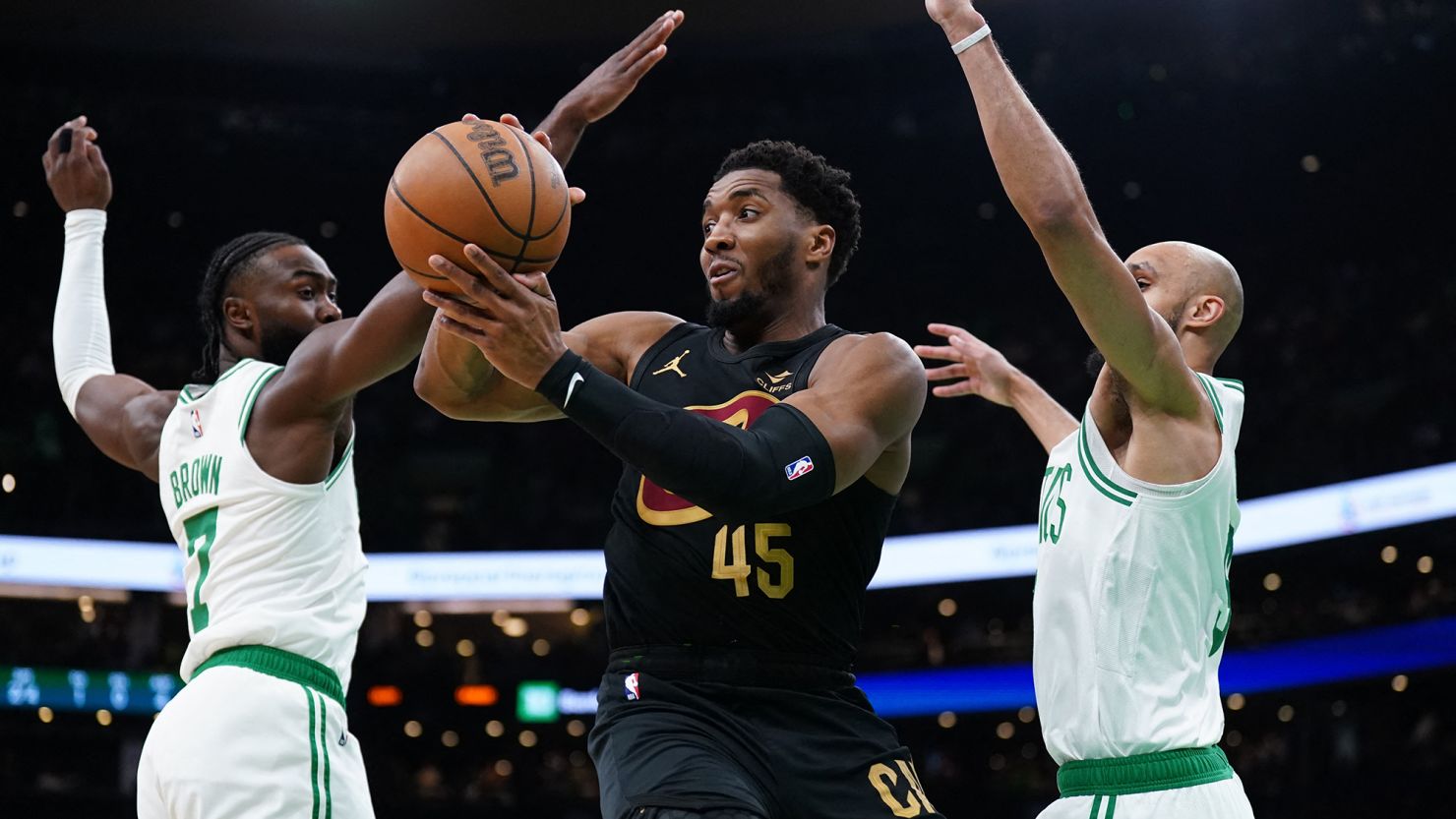 A Showdown to Remember: Boston Celtics Secure a Dominant Lead Against Cleveland Cavaliers