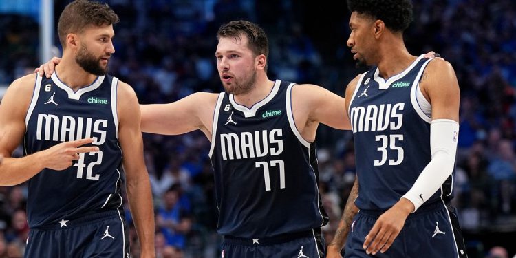 How Did A Controversial Call Impact The Dallas Mavericks' Advancement To The Western Conference Finals?