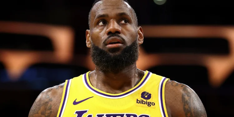 LeBron James Backs Out of Los Angeles Lakers' Coaching Search