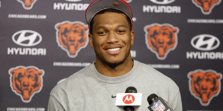 NFL News: How does Chicago Bears' D.J. Moore See His Role Evolving With Justin Fields and Caleb Williams?