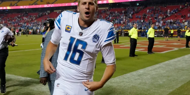 Detroit Lions Secure Jared Goff with Huge New Deal What It Means for Future Seasons-