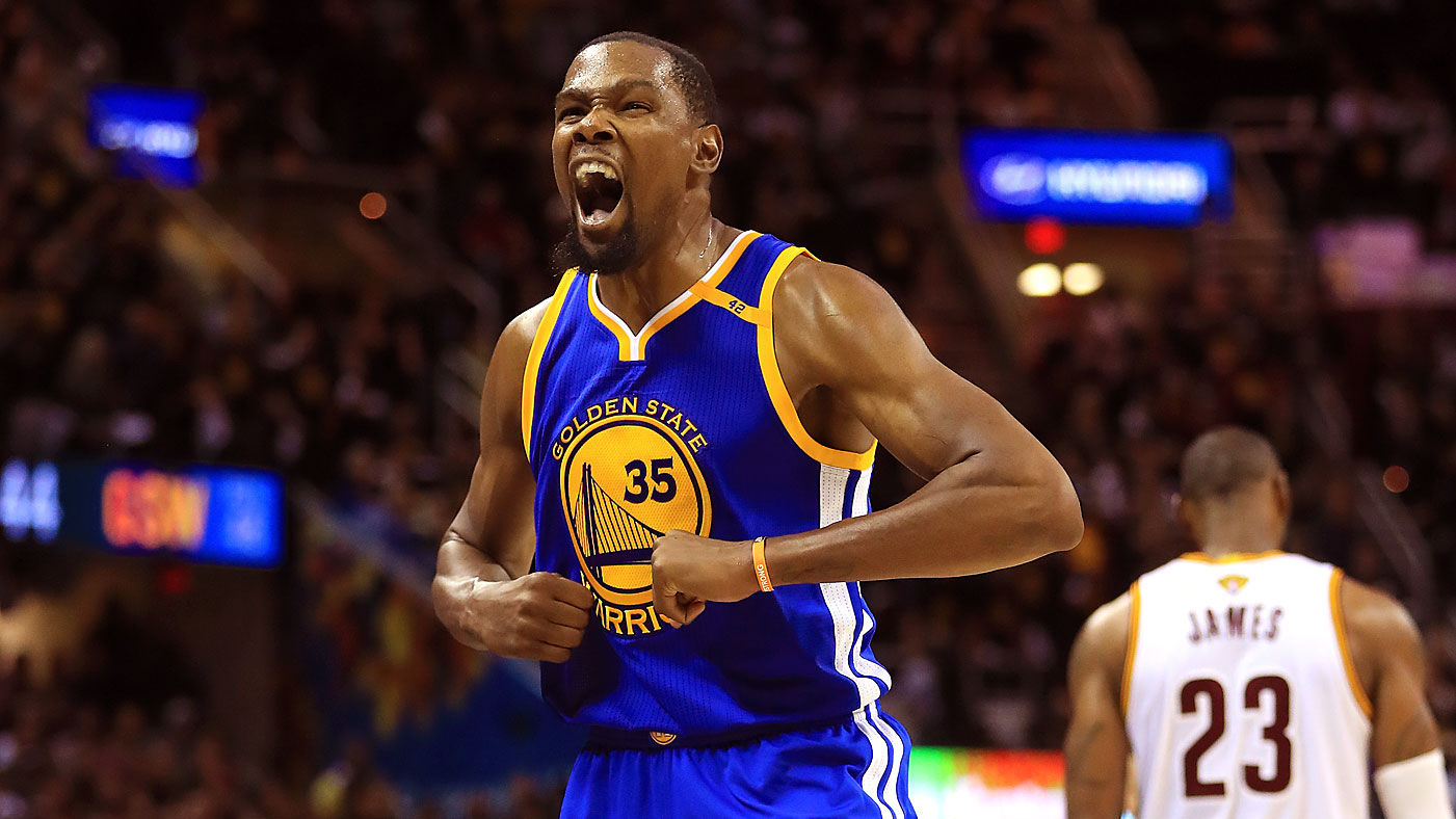 Kevin Durant’s Signs With the Golden State Warriors: Does He Regret It?