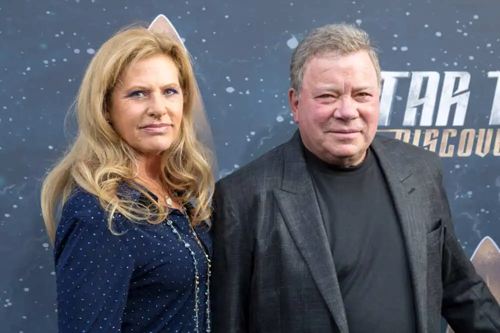 Elizabeth Anderson Martin, William Shatner