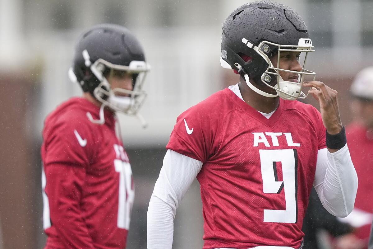 Falcons' Bold Strategy: Cousins and Penix Set for an Unpredictable QB Dance