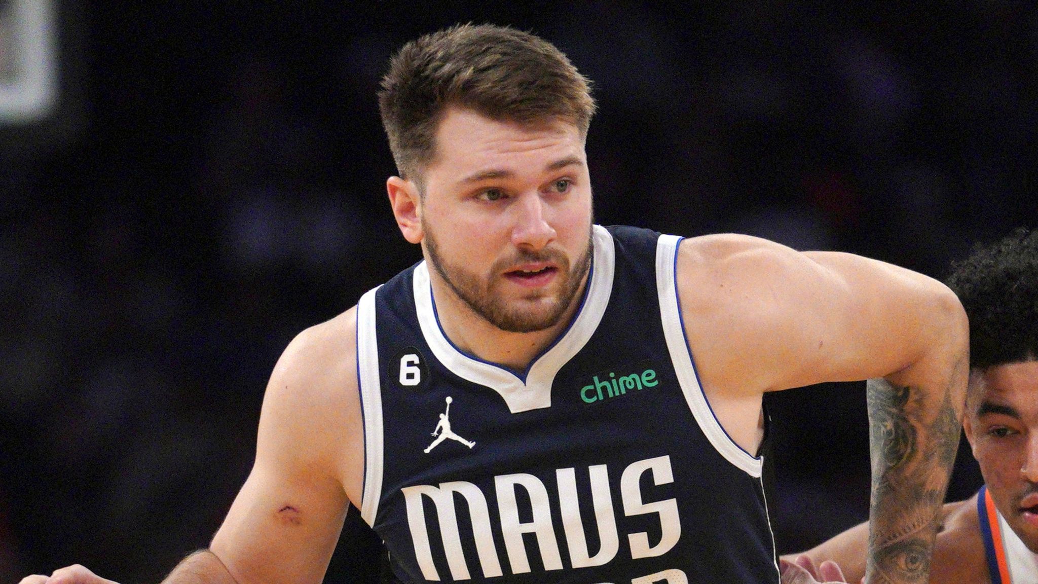 The Father of a Dallas Mavericks Guard Puts Kyrie Irving and Luka Doncic Under the Bus, Following Their Team’s Defeat