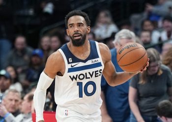 Game 3 Uncertainty Timberwolves' Playoff Fate Hinges on Mike Conley's Game Time Decision