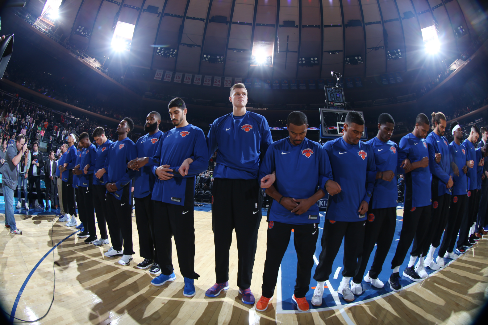 “Go NY Go” – the Timeless Anthem Igniting New York Knicks Mania