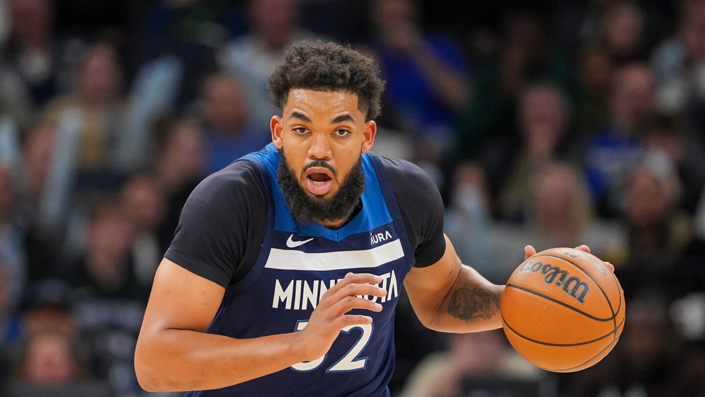 Golden State Warriors Eyeing Karl-Anthony Towns in Potential Summer Trade---