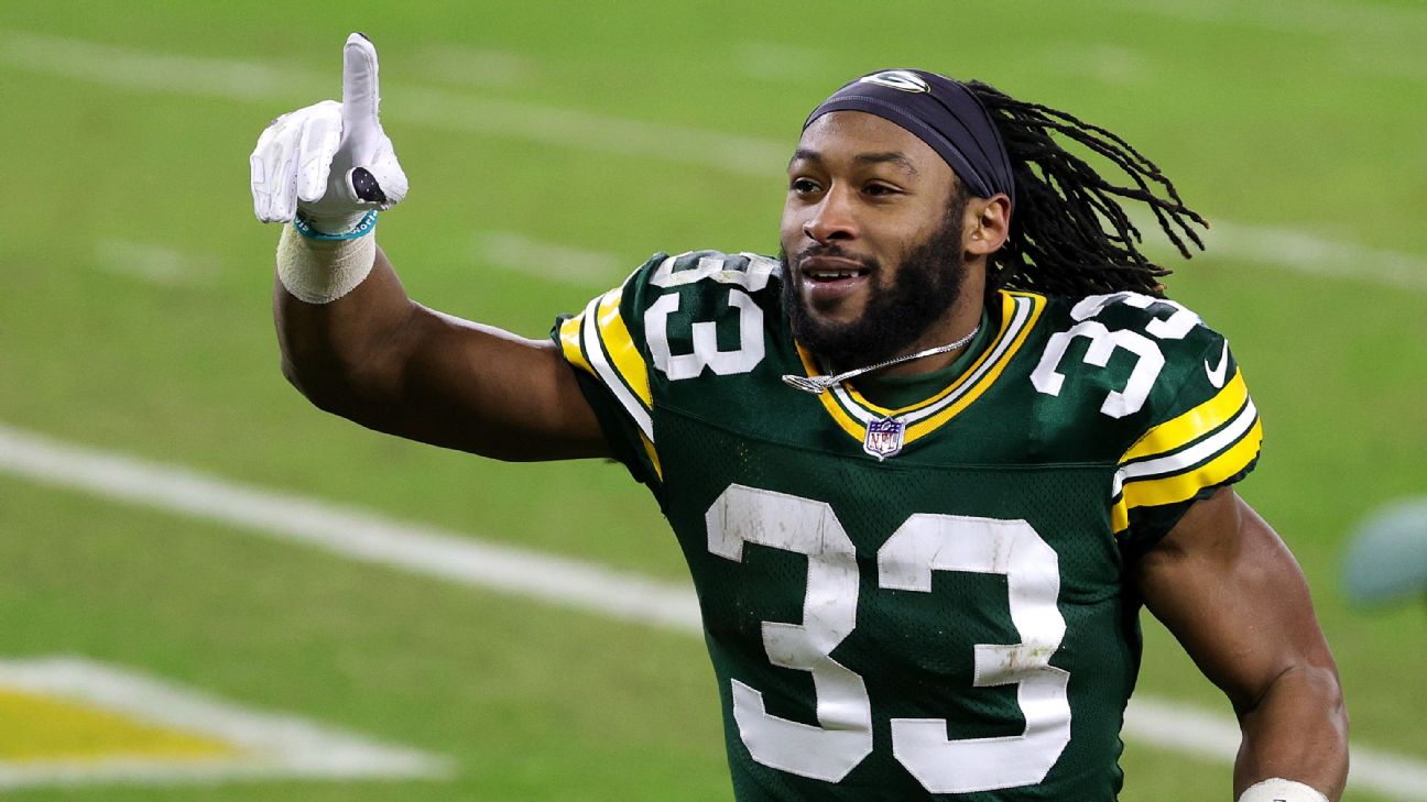 Green Bay's New Ground Game Jordan Love Discusses Transition from Aaron Jones to Josh Jacobs