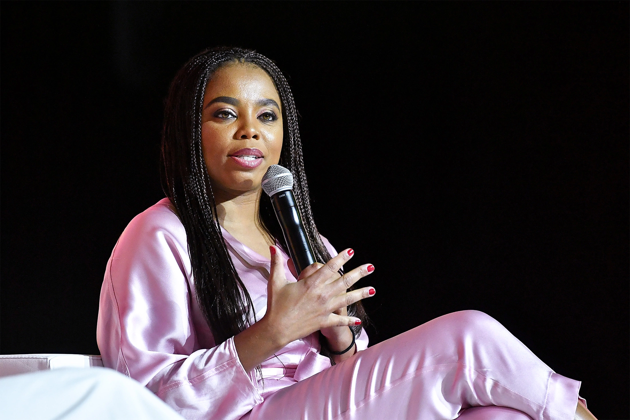 Jemele Hill’s Biography: Early Life, Sports Journalism Career, Husband, Net Worth